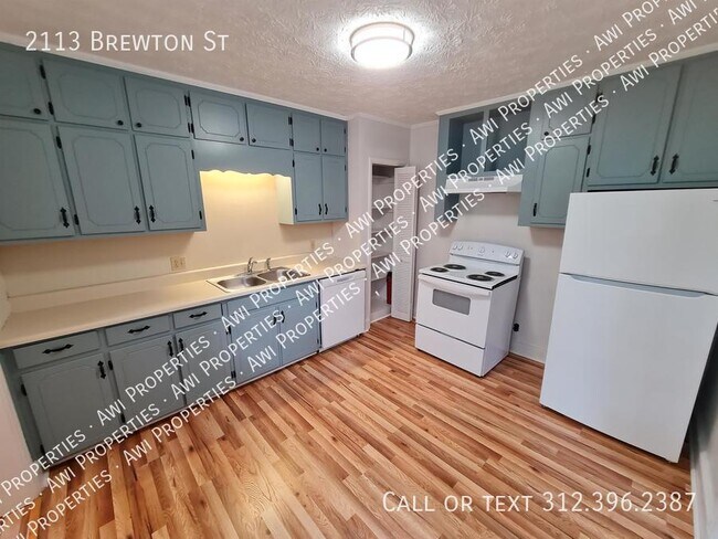 Building Photo - 2113 Brewton St