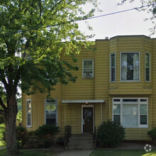 Building Photo - 1941 Madison St