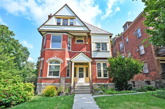 Building Photo - 236 Loraine Ave