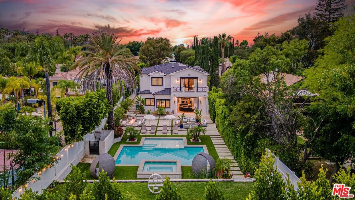 Foto principal - 5162 Otis Ave