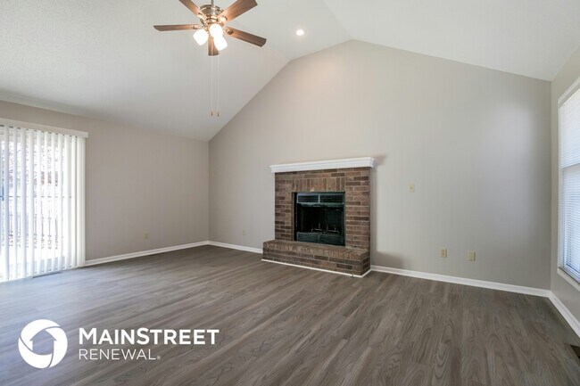 Foto del edificio - 613 SE Ashton Dr