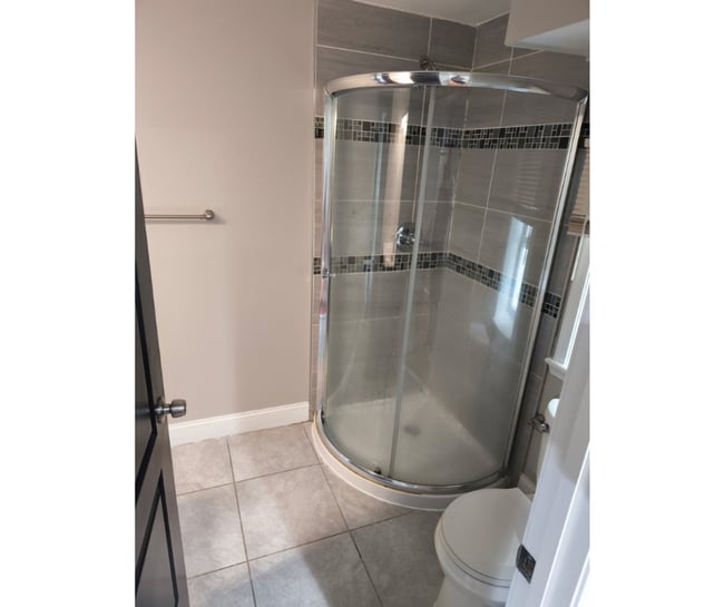 Building Photo - 1932 Bank St