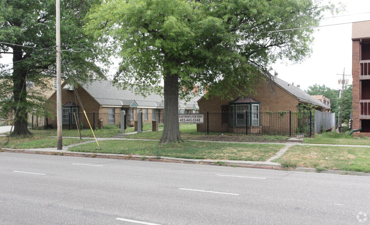 Primary Photo - 622-628 S 17th St