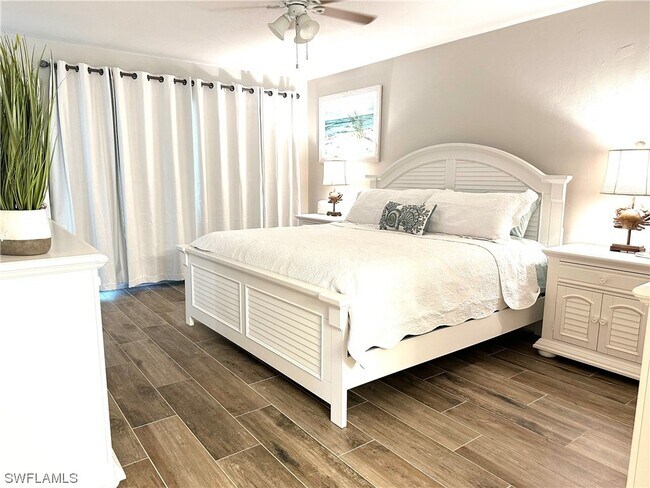 Foto del edificio - 3140 Kings Lake Blvd