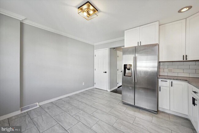 Foto del edificio - 725 Mt Vernon Ave