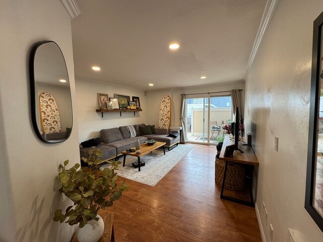 Building Photo - 3993 Jewell St