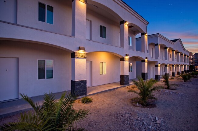 Foto del edificio - 2160 Swanson Ave