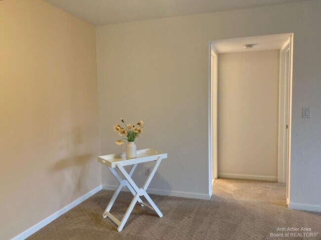 Foto del edificio - 109 Fieldcrest St