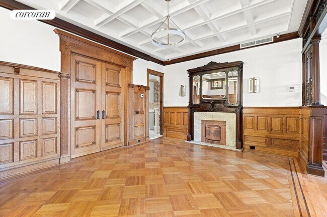 Foto del edificio - 896 Park Pl