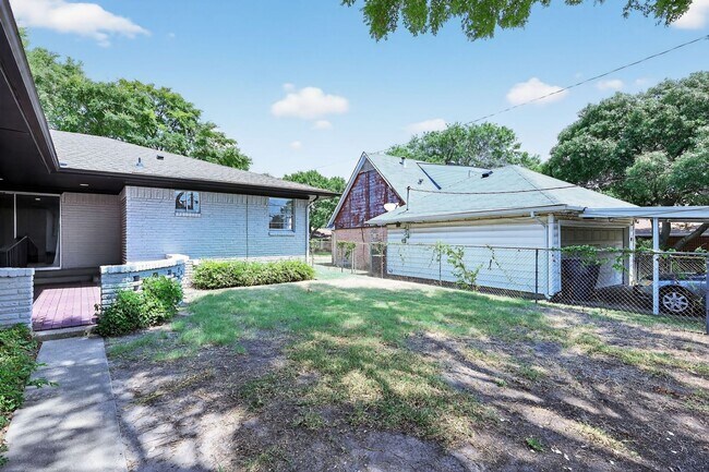 Foto del edificio - Spacious 4BR House in Dallas