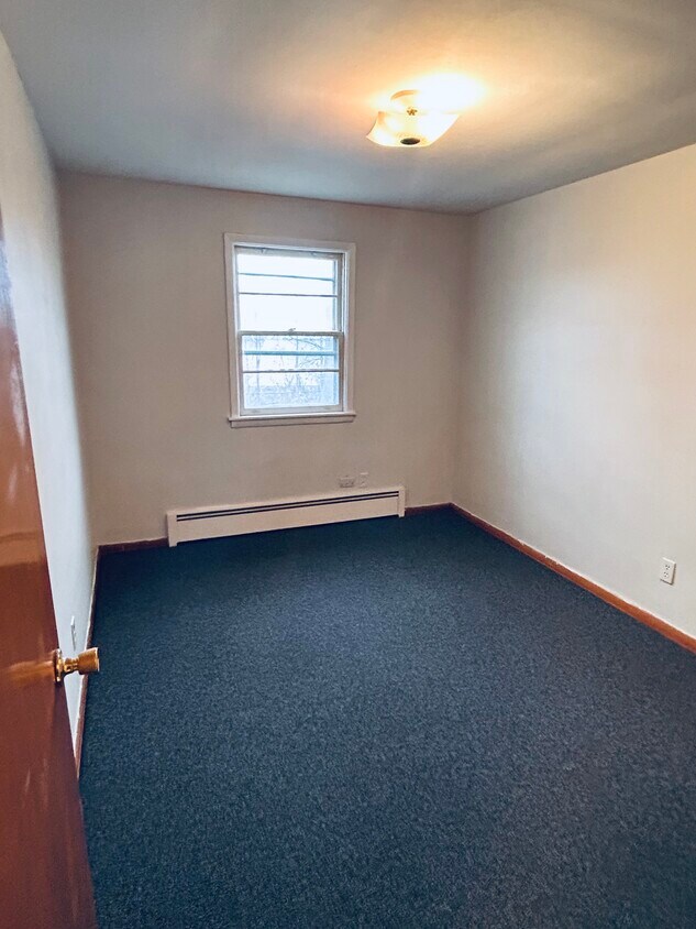 72 Newman St Unit 3, Lackawanna, NY 14218 Apartments in Lackawanna