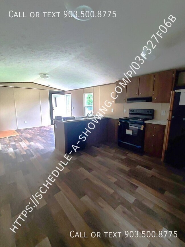 Foto del edificio - 755 Harveydale Dr