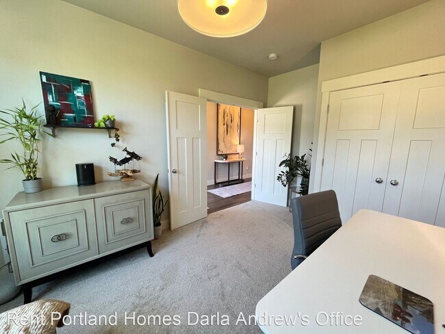 Foto del edificio - 4 br, 2.5 bath House - 15654 NE Clackamas Ct.