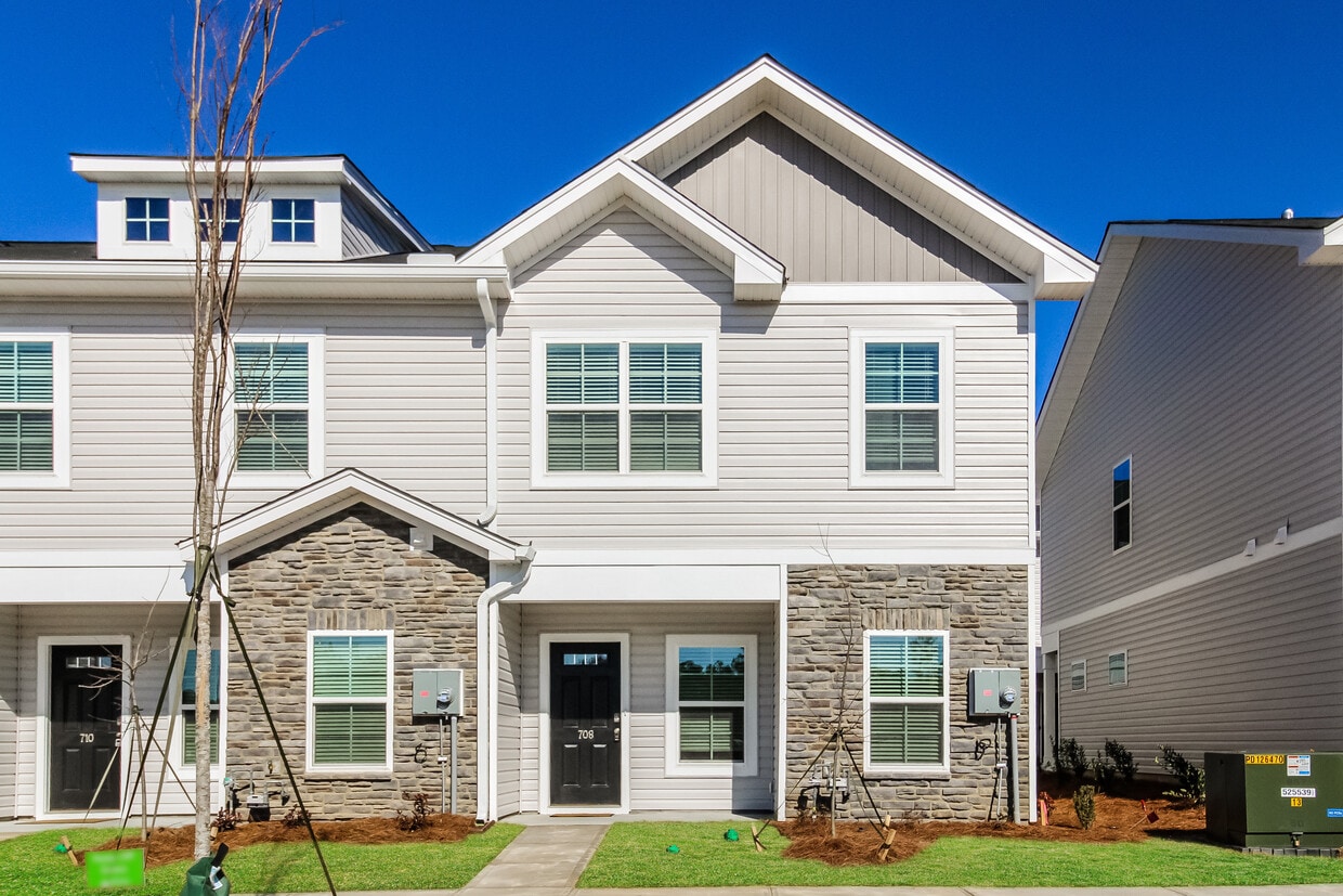 Primary Photo - 708 Wild Duck Lane, Columbia, SC