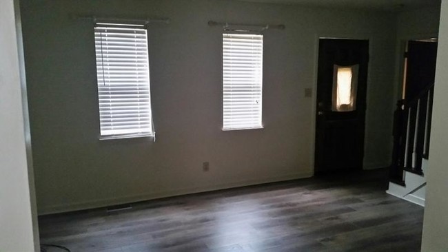 Foto del edificio - 5336 Fayetteville Rd