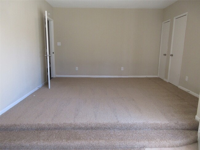 Building Photo - 12806 Flaxseed Way