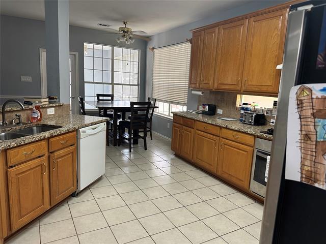 Foto del edificio - 4129 Aldenham Dr