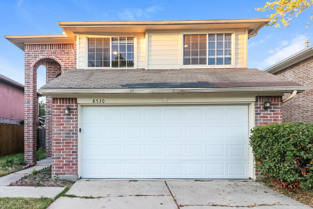 Foto principal - 8530 Wild Basin Dr