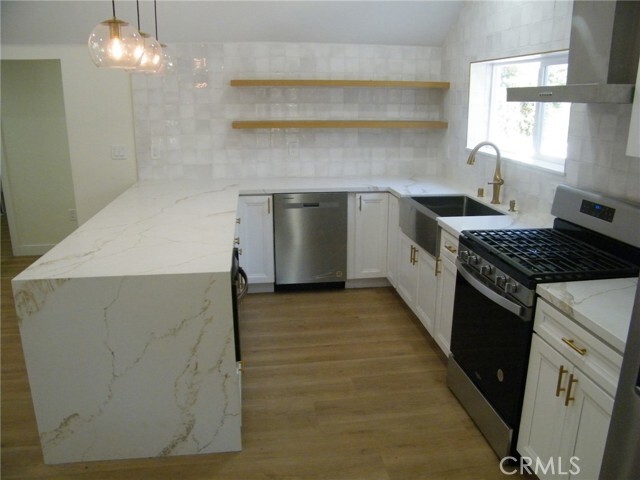 Foto del edificio - 26210 N Lake Wohlford Rd