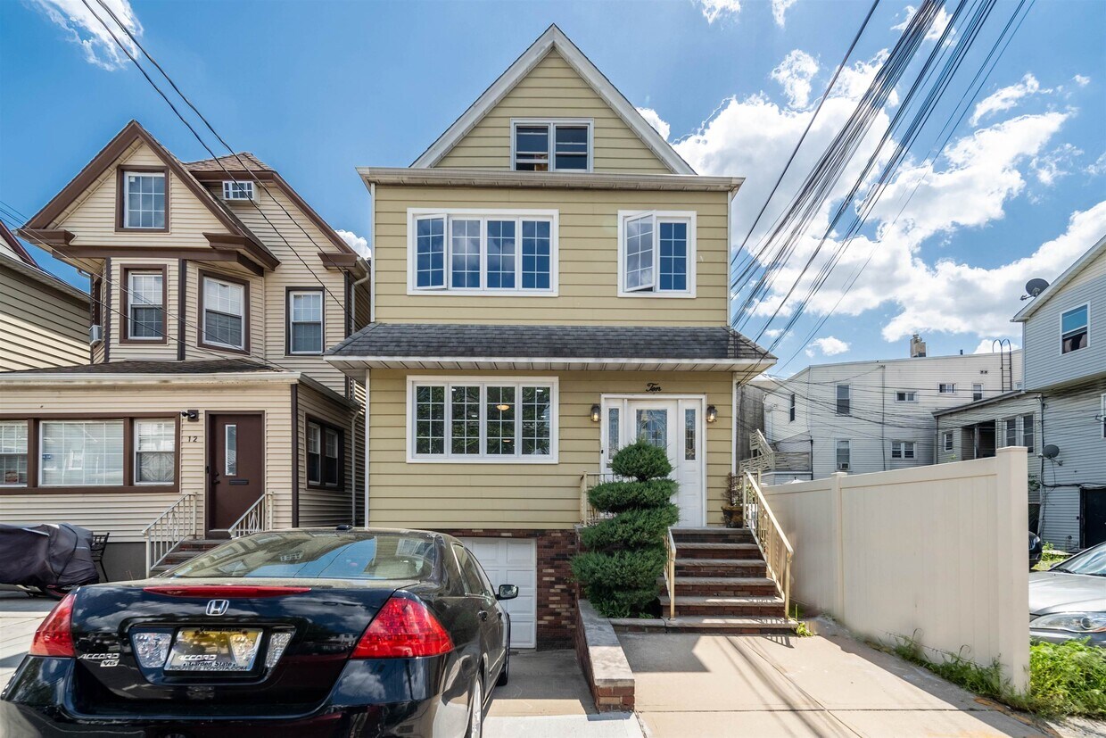 Foto principal - 10 E 39th St