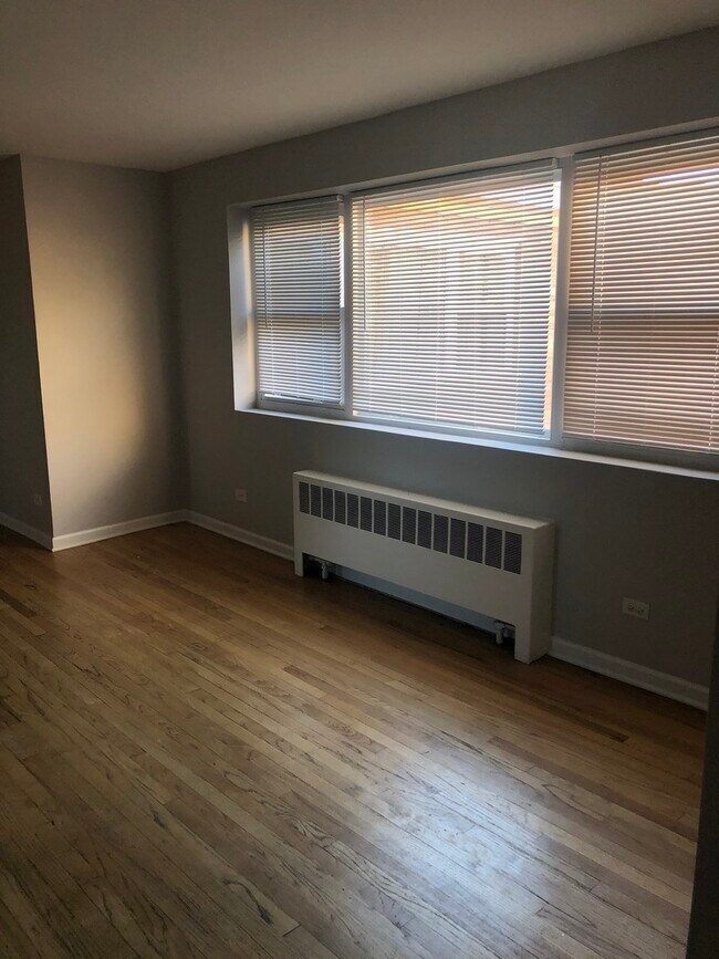 Foto del edificio - 2605 W Fitch Ave