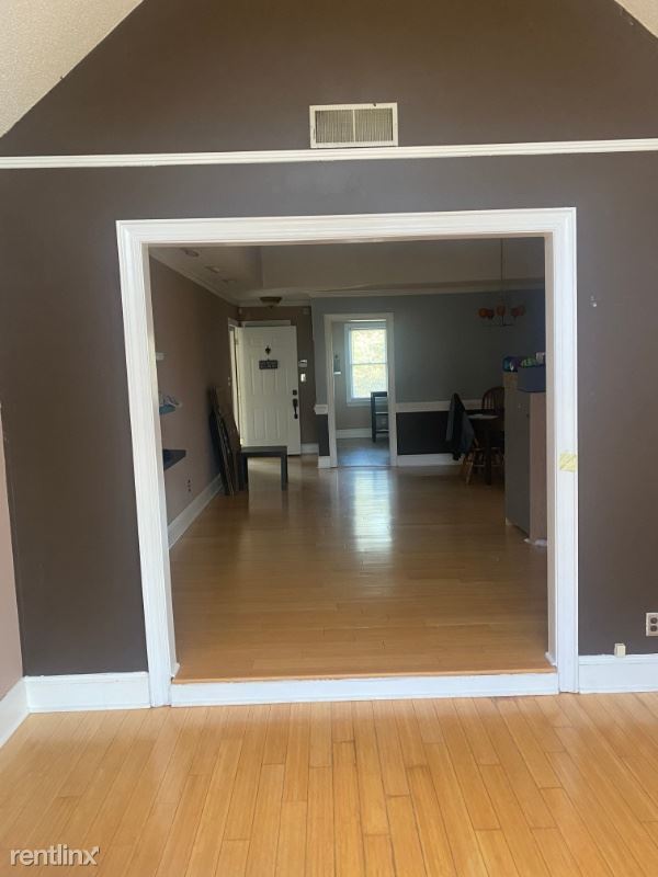 Building Photo - 4031 Cranford Dr