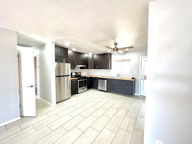 Renovated Kitchen - 2235 E Victory Dr