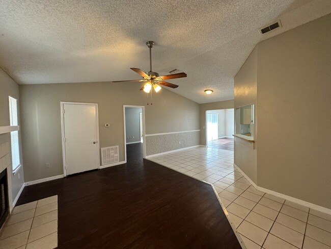 Building Photo - Available NOW! Charming 2-Bedroom Condo in...