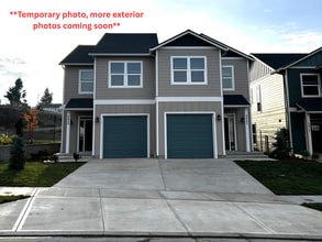 Building Photo - 5845 Joynak St S