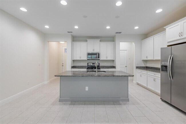 Building Photo - 17865 Stella Moon Pl
