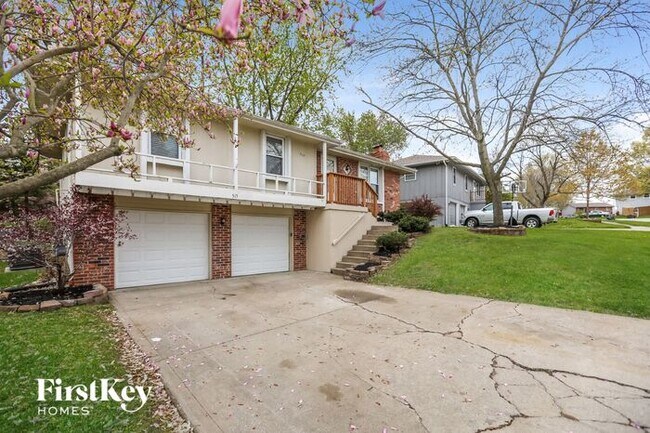 Building Photo - 515 NE 98th Terrace