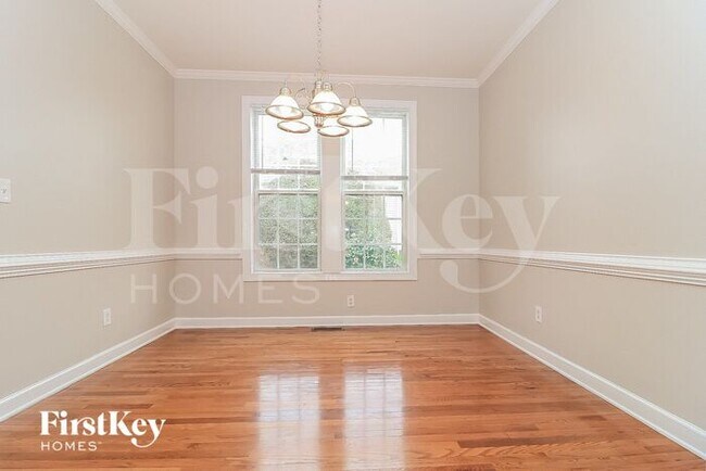 Foto del edificio - 218 Sweetbriar Ct