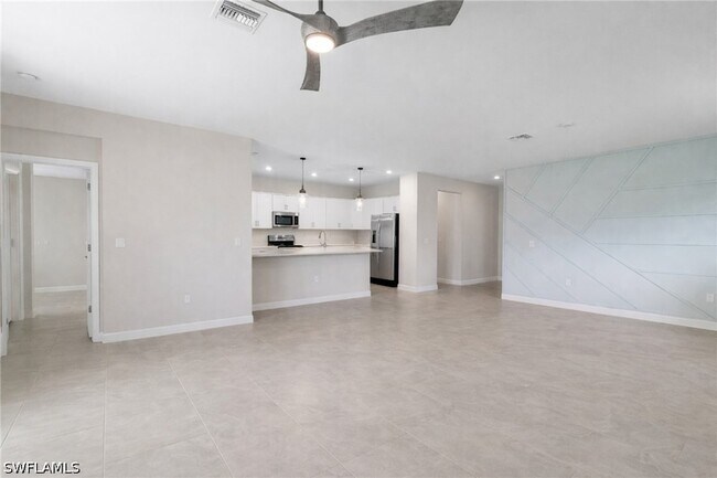 Building Photo - 20024 Napa Loop