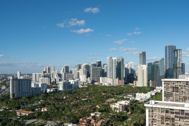 Foto del edificio - 2101 Brickell Ave