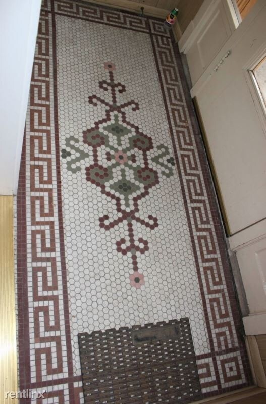 Foto del edificio - 1648 N St Louis Ave