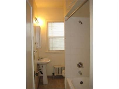 Building Photo - 1510 NE 45th Ave