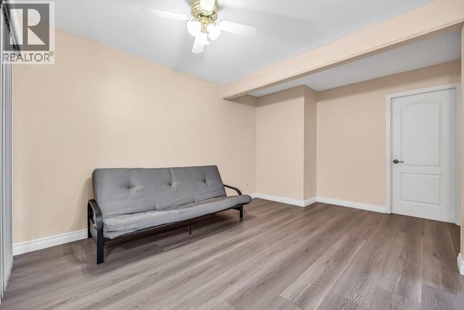 Photo du bâtiment - 1289 Lincoln Dr