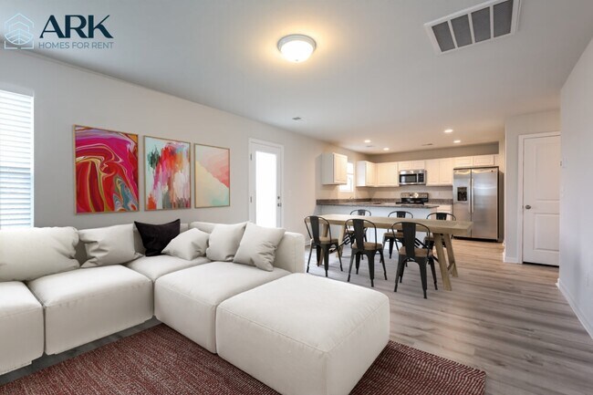 Foto del edificio - 346 Elevation Ct