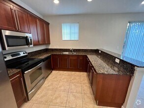 Building Photo - 5123 NW 30th Ln