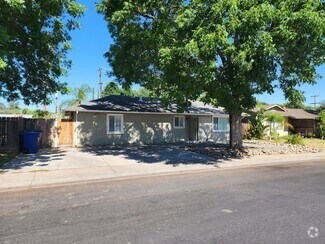 Building Photo - 1965 Debonaire Dr