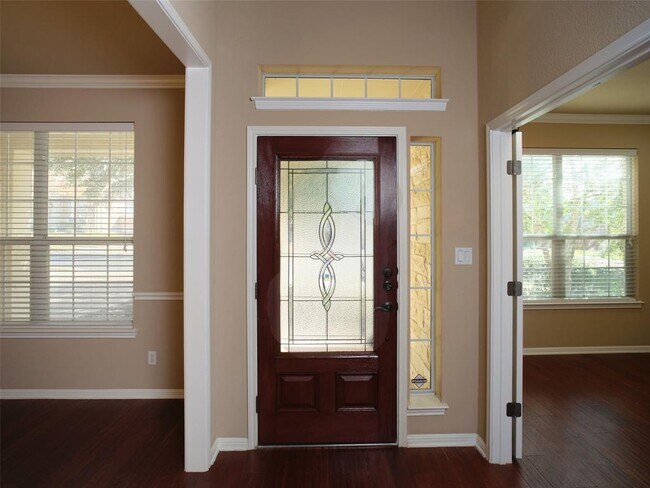 Foto del edificio - 1116 Hillridge Dr