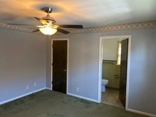 Foto del edificio - 818 Rubel Ave