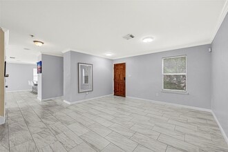 Building Photo - 15230 Weeping Cedar Ln