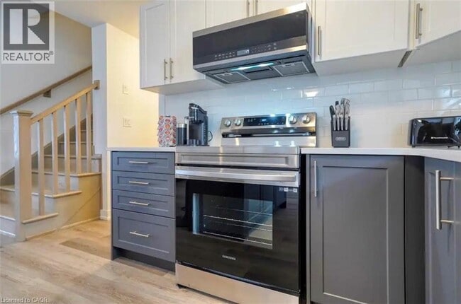 Building Photo - 4263 FOURTH Avenue Unit# 721