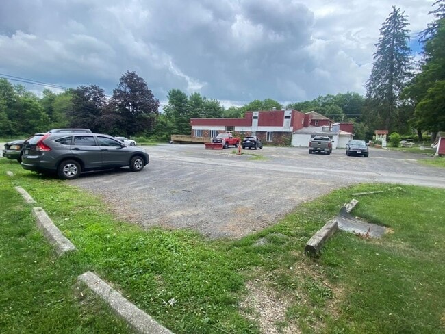 Building Photo - 200 Fosler Rd