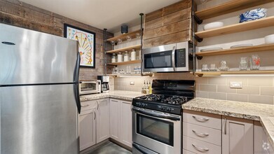 Building Photo - 530 K St