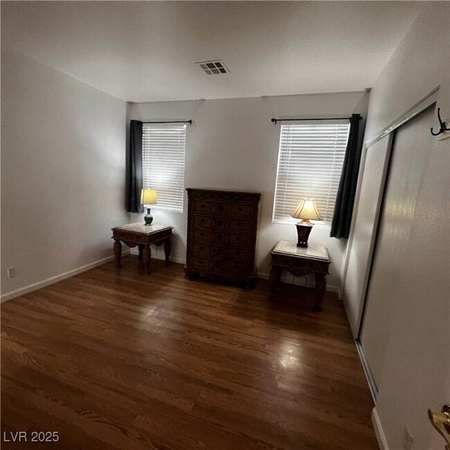 Foto del edificio - 1060 Wild Fern Ct