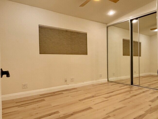 Foto del edificio - 538 Brooks Ave