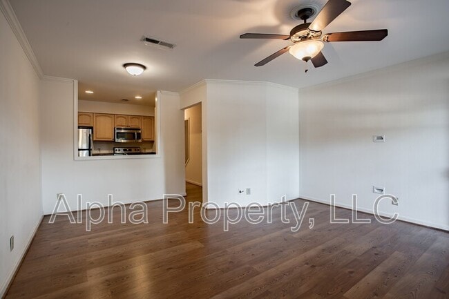 Building Photo - 408 Townes St