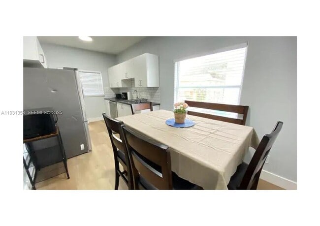 Foto del edificio - 845 NW 3rd St